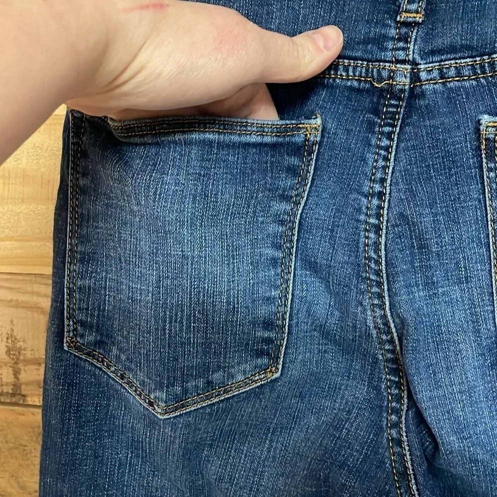 GAP size 27R true skinny super high-rise crop dark wash jeans